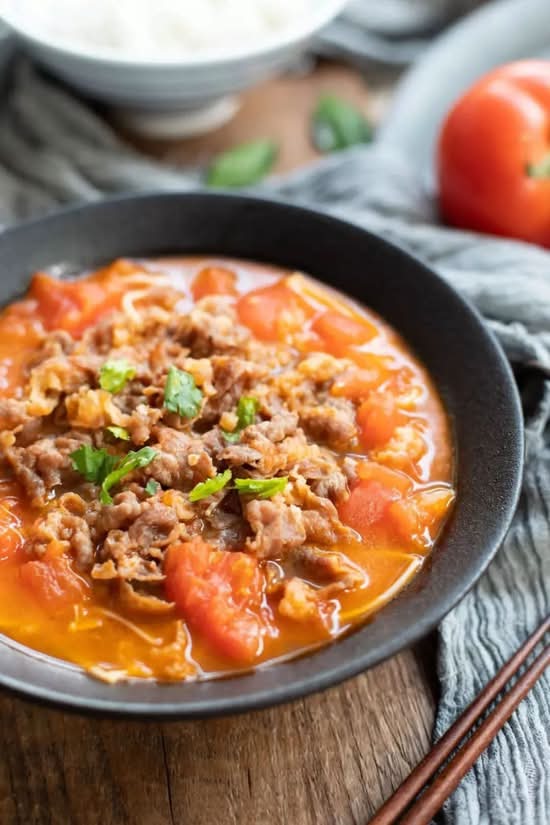 超下饭番茄肥牛 (浓郁茄汤入口即 化) / Super Rice Tomato Fat Beef (Rich Tomato Soup, Melt-in-your-mouth)